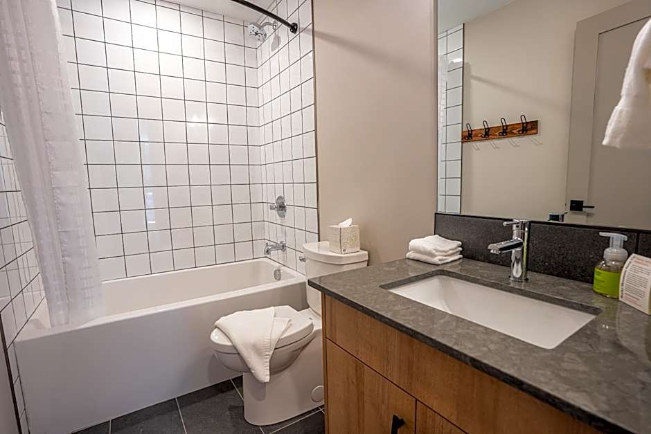Basecamp Suites Revelstoke