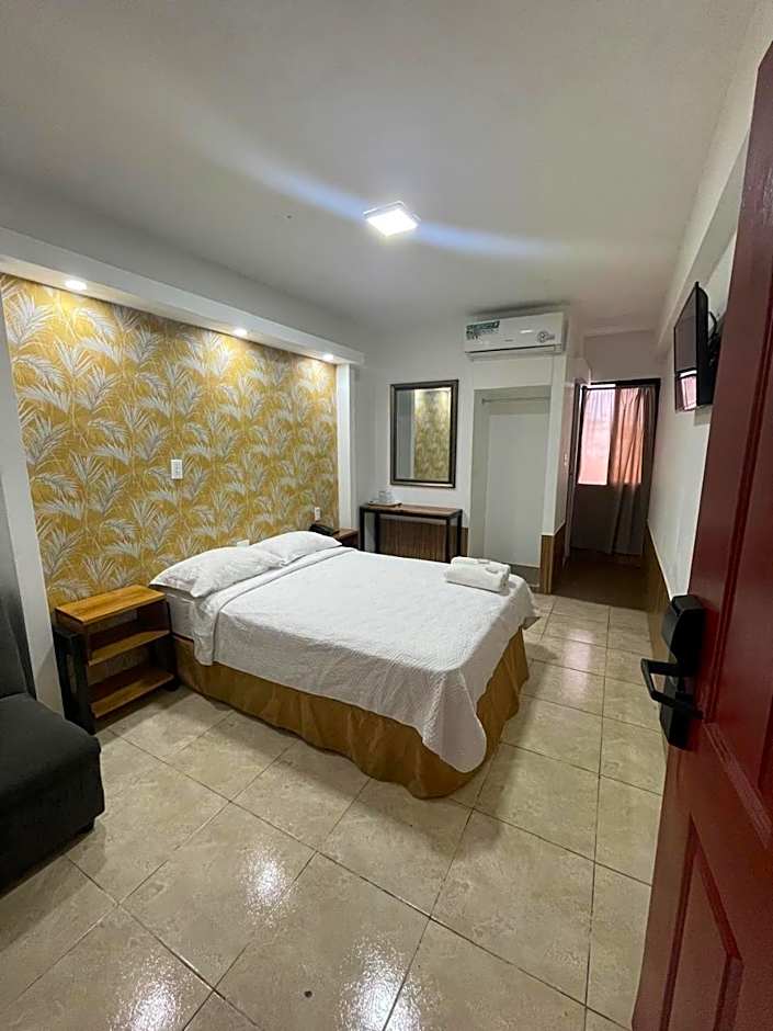 Hotel Costa Inn
