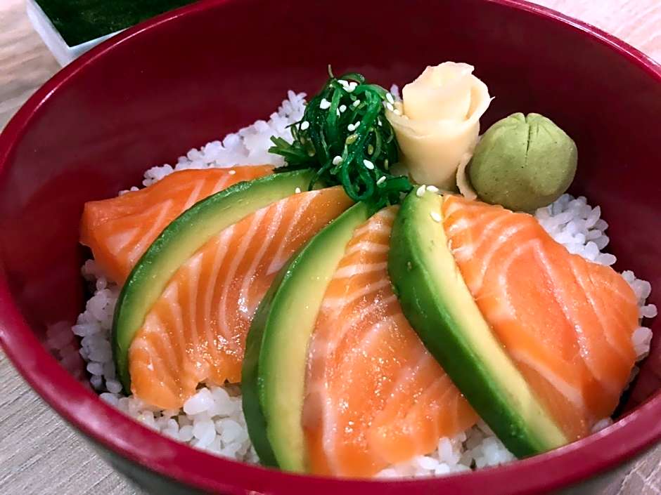 The Zenith Residence Hotel (SHA Extra Plus)