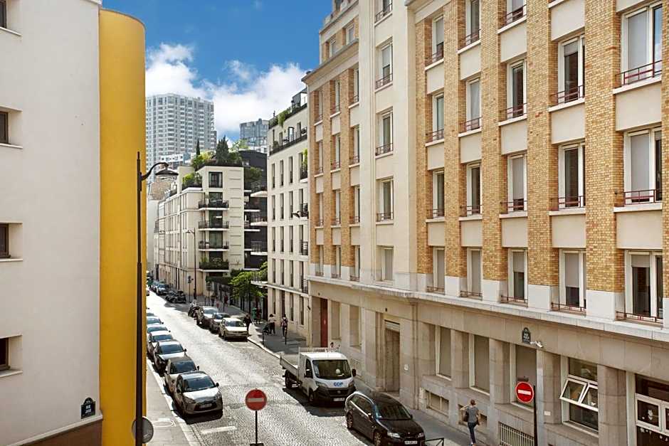 Hotel Eiffel Capitol