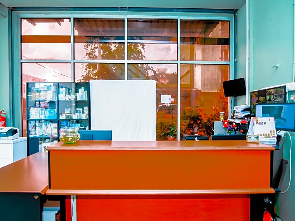 OYO 816 Hotel De Kiara