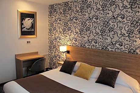 In Situ Hotel
