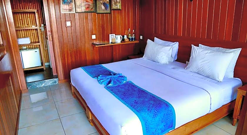 Seahouse Bali Indah Beach Inn