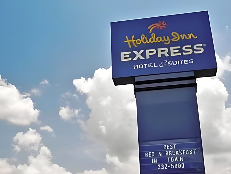 Holiday Inn Express & Suites Greenville By IHG