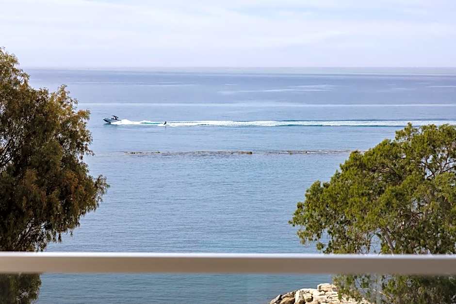 Harmony Bay Hotel