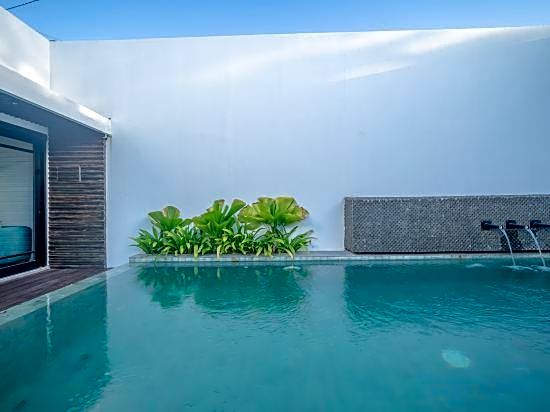 Mile Stone Villa