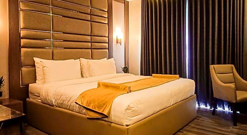 EL VISTRA HOTEL ANGELES 