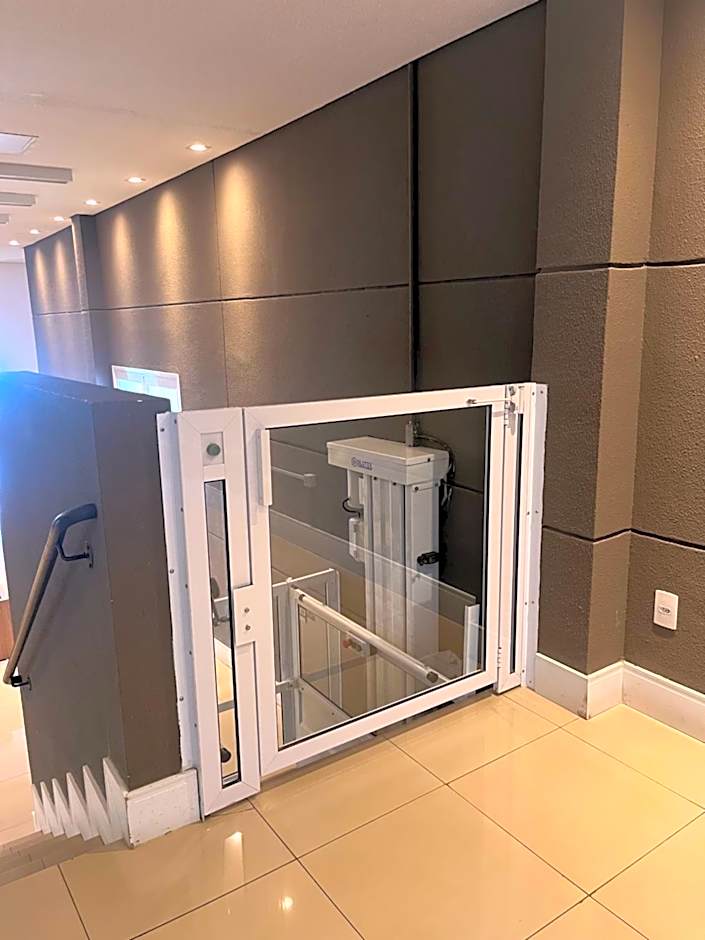 Flat 5 estrelas charmoso na Granja Viana