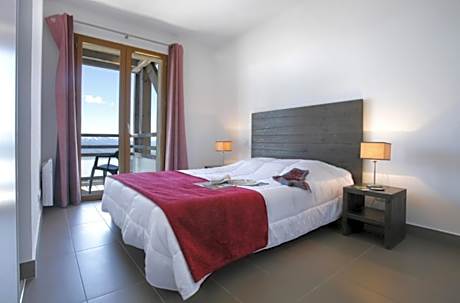 Comfort Two-Bedroom Apartment (8 Adults)