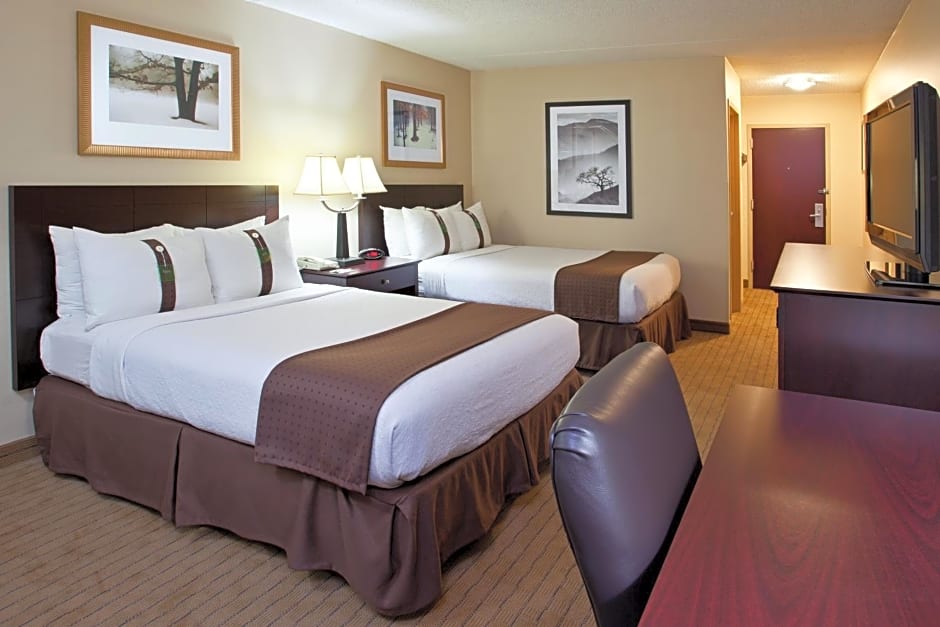 Holiday Inn Canton-Belden Village By IHG