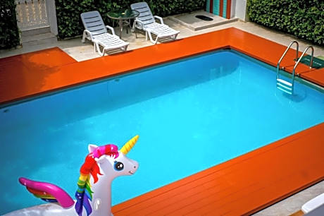 Queen Room with Pool View