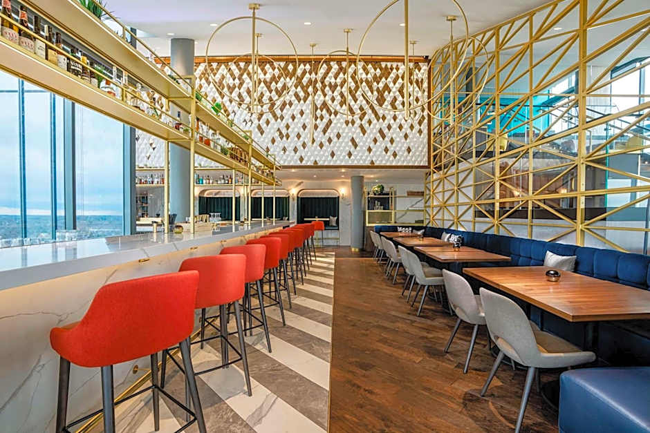 Amway Grand Plaza Hotel, Curio Collection by Hilton