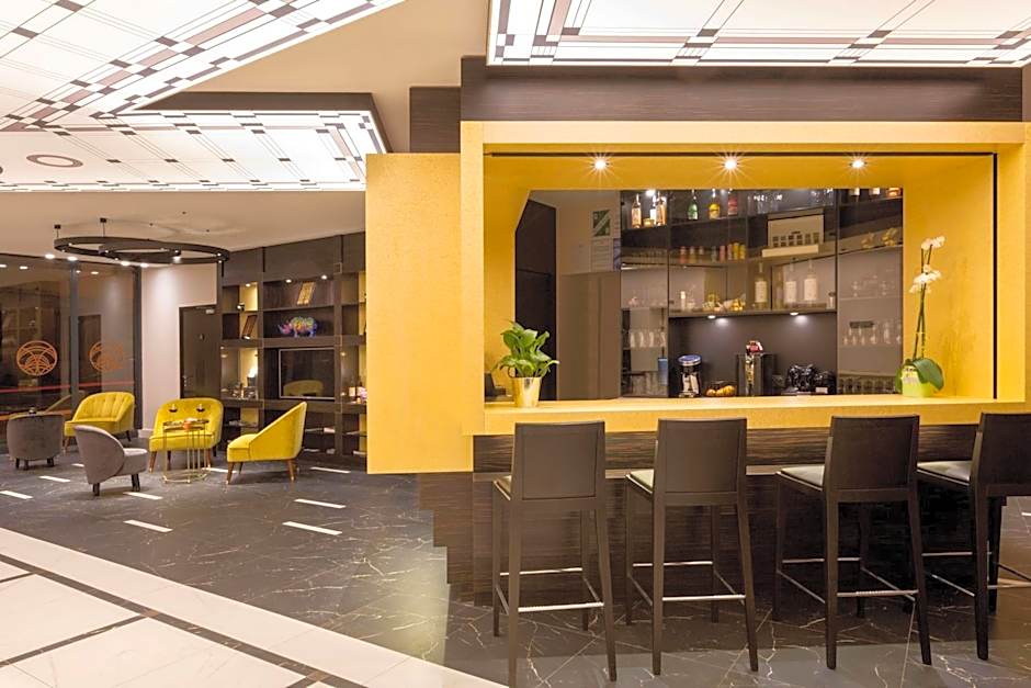Best Western Hotel Journel Saint-Laurent-du-Var
