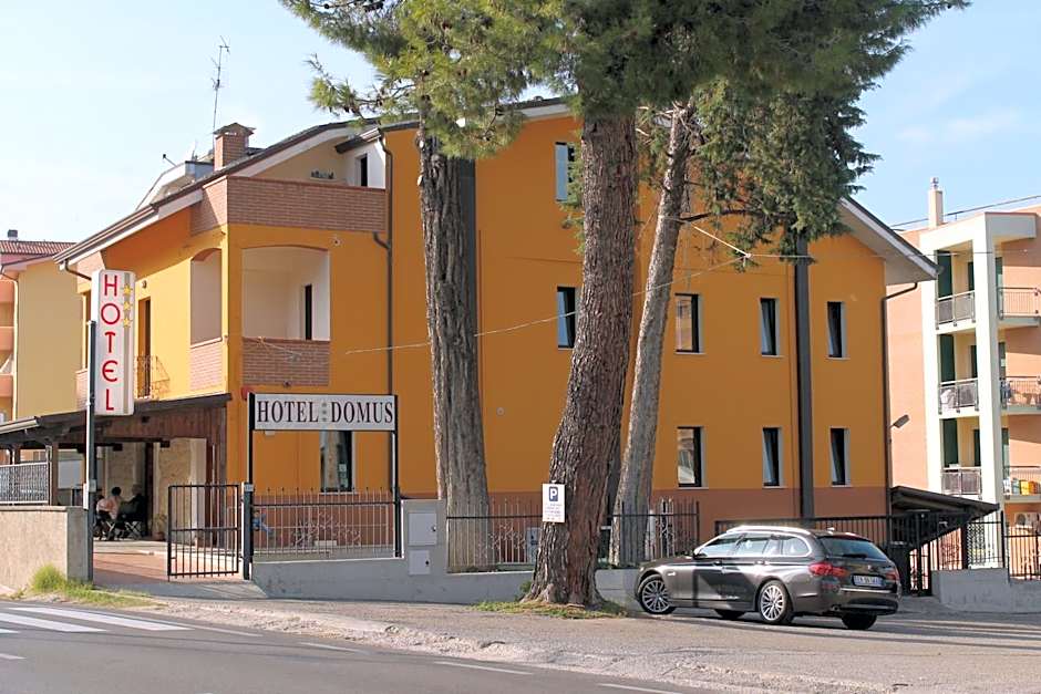 Hotel Domus