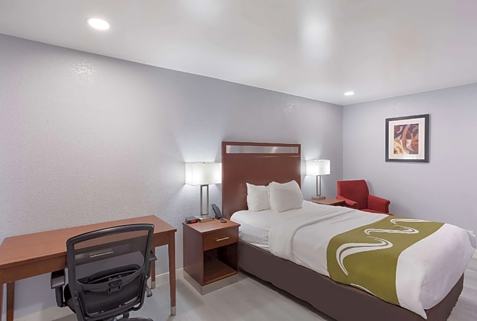 Quality Inn Redding near I-5