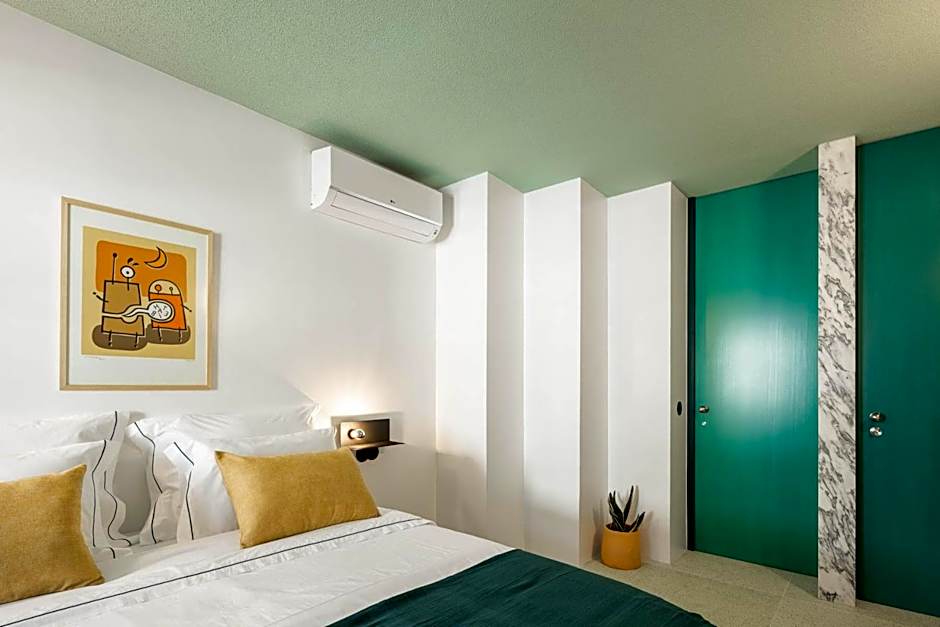 Covelo - The Original Rooms and Suites