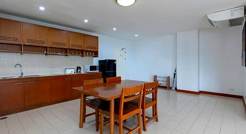 Waterfront Suites Phuket By Centara
