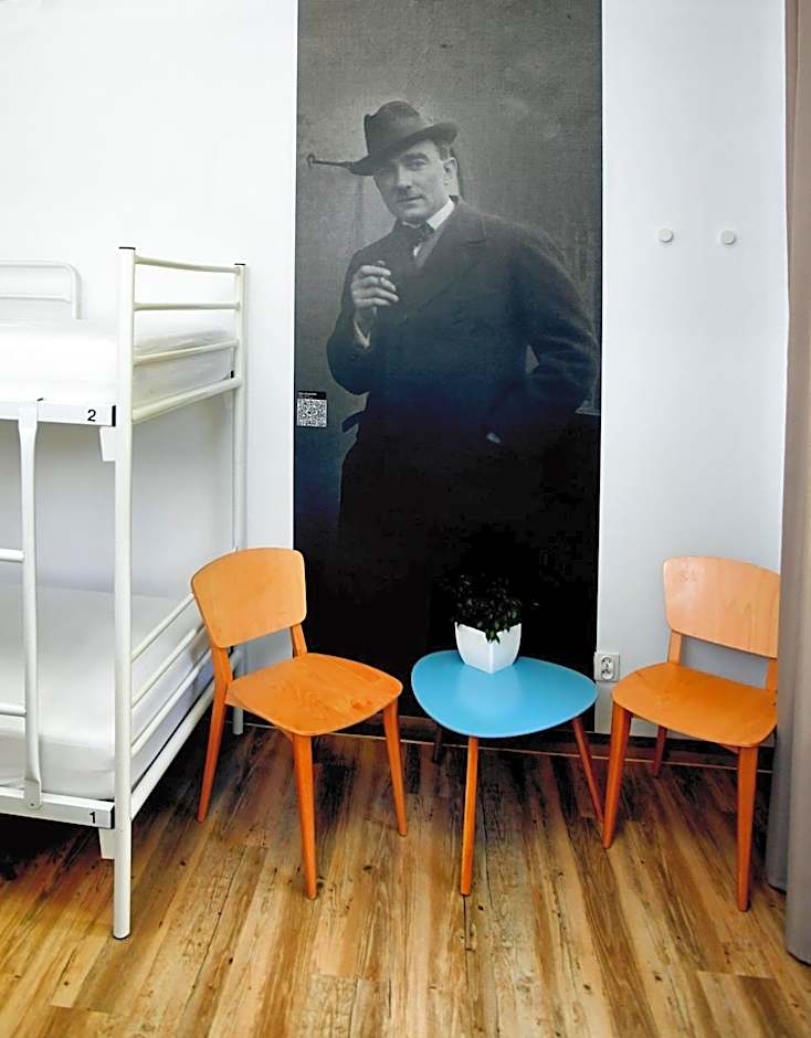 Warsaw Hostel Centrum Private Rooms & Dorms