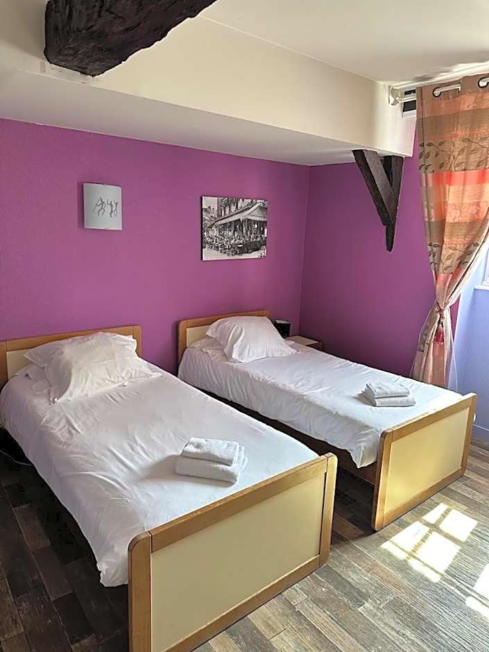 Chez LOUISETTE chambre