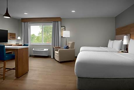 Studio Suite with Two Queen Beds