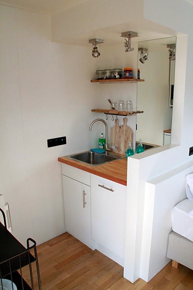 Houseboat Studio Sooki