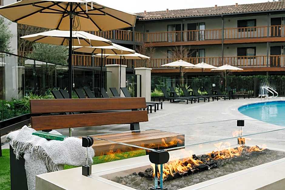 Casa Mani Resort Napa Valley, Curio Collection By Hilton