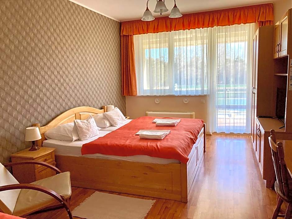 Hét Vezér Apartmanhotel
