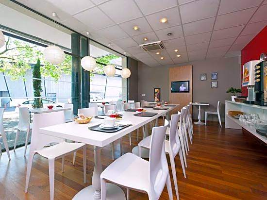 Teneo Apparthotel Talence - Arthena