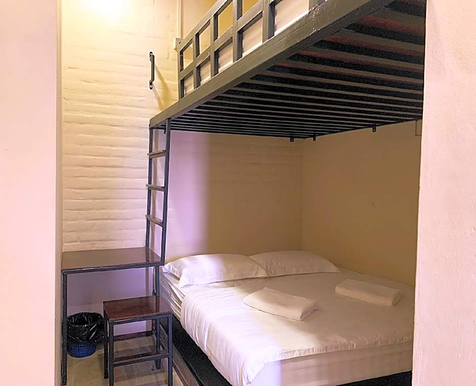 AE Semporna Guesthouse