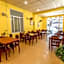 Amigo Hotel