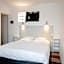 Brit Hotel Armor