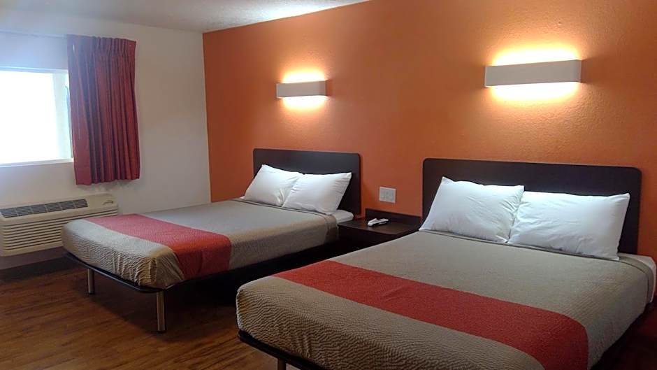 Motel 6-Clovis, NM
