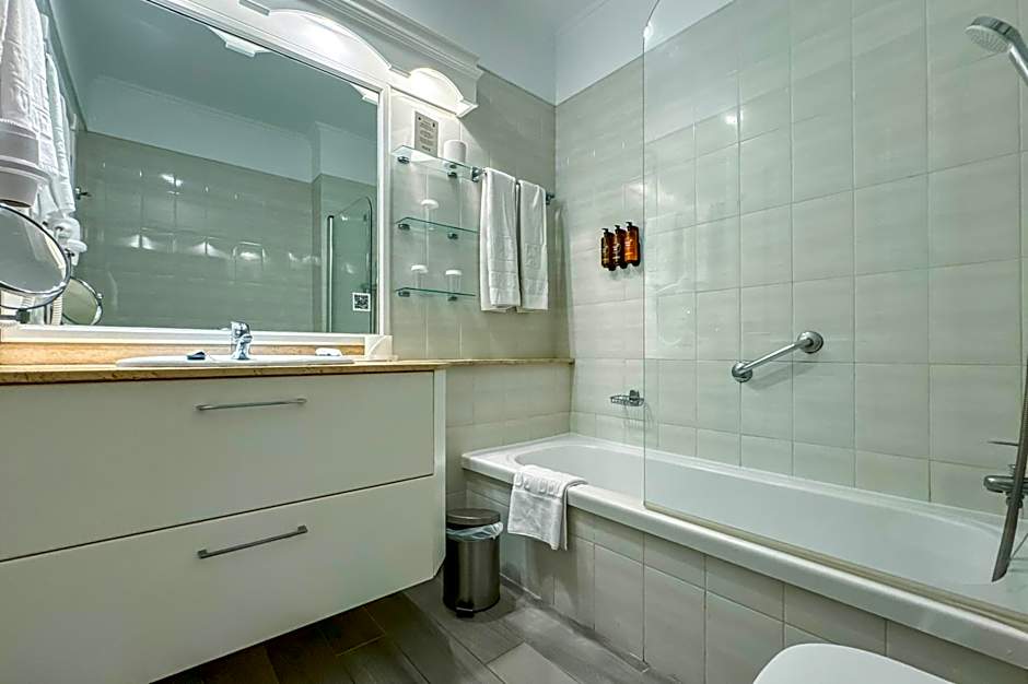 Apartamentos Parque del Sol