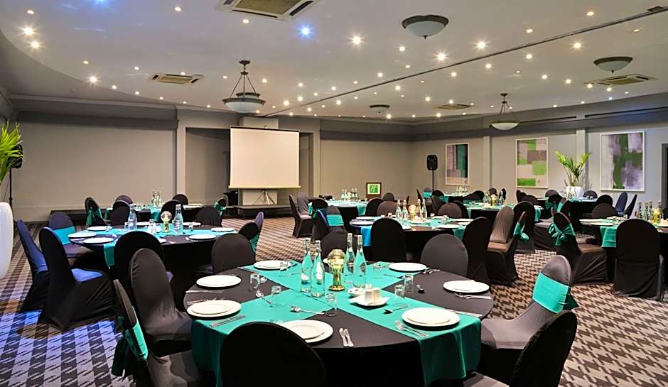 Holiday Inn Johannesburg Airport By IHG
