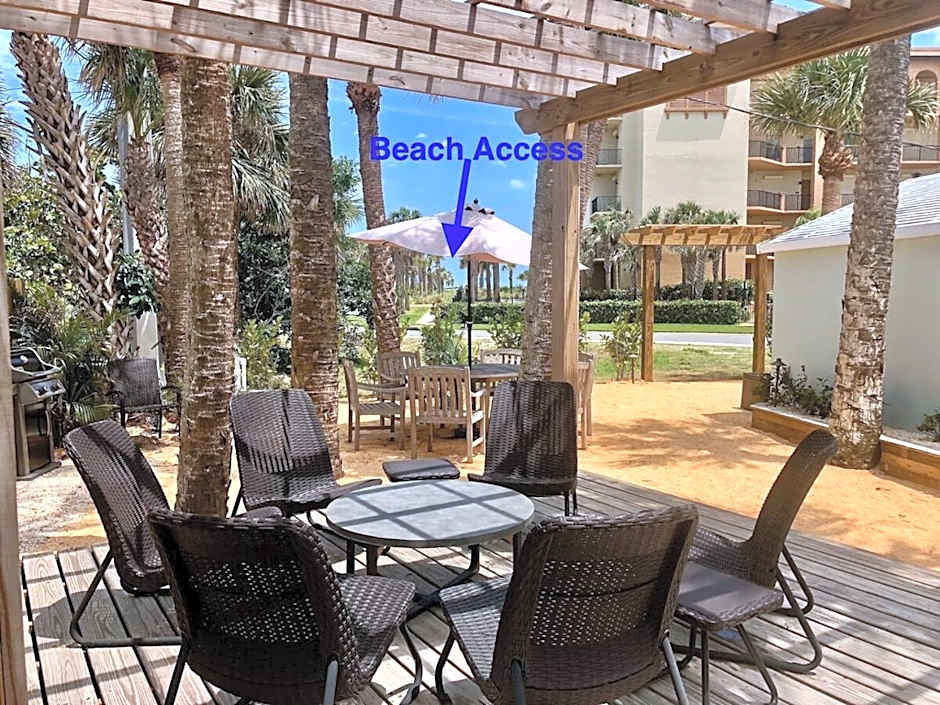 Boutique Vacation Rental Complex At Beach