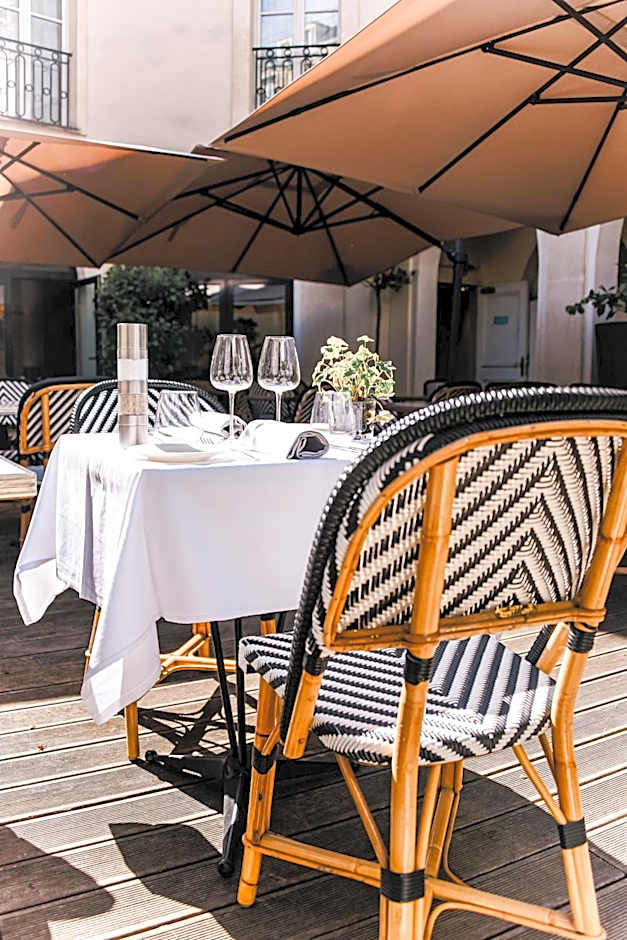 Grand Hôtel Champs-Elysées