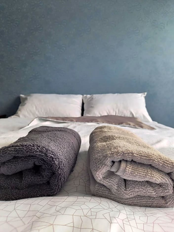 Hostelis R27