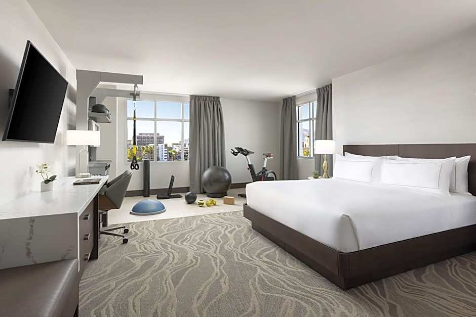 DoubleTree by Hilton Tucson Downtown Convention Center, AZ