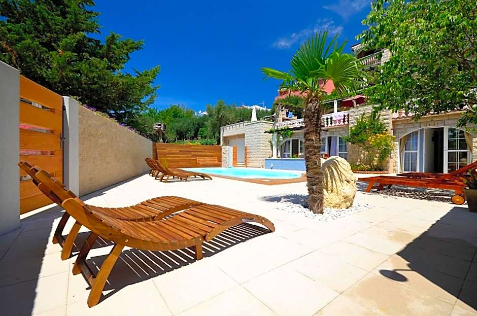 Villa Bougenvilia Tomas