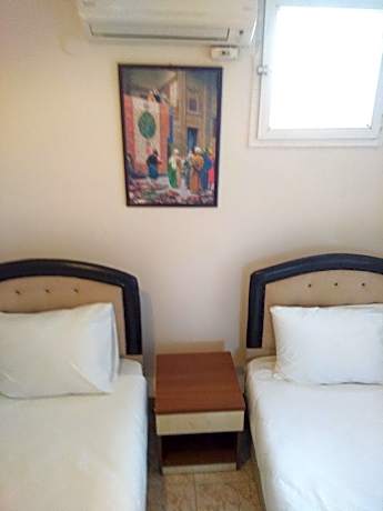 Twin Room with Shower