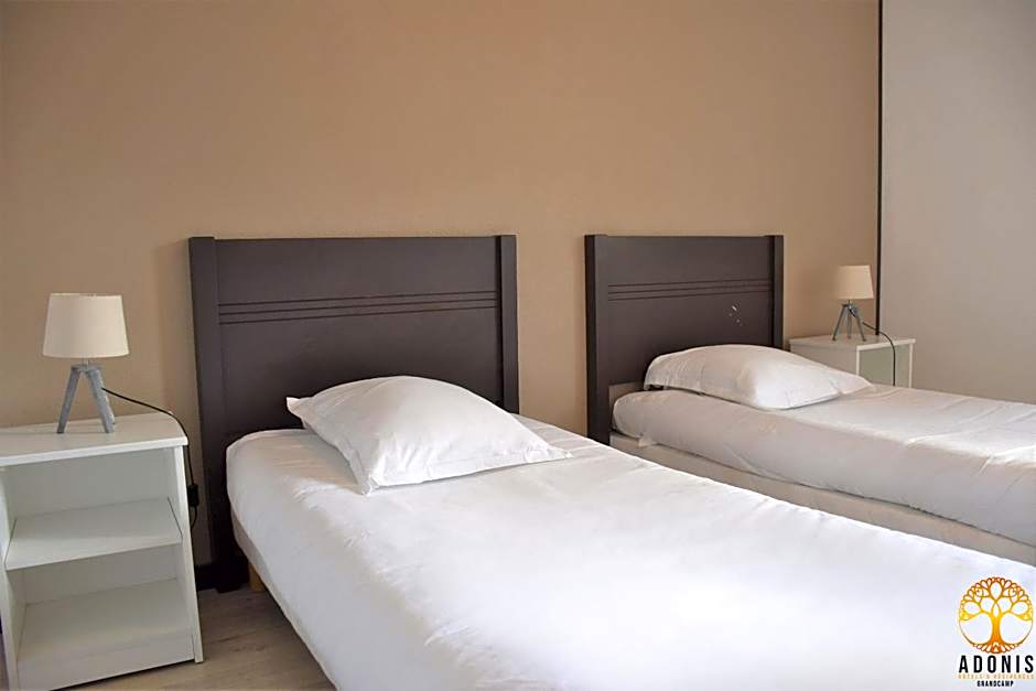 Adonis Grandcamp - Residence Les Isles De Sola