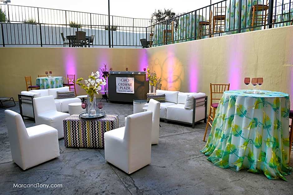 Crowne Plaza Cleveland Airport By IHG