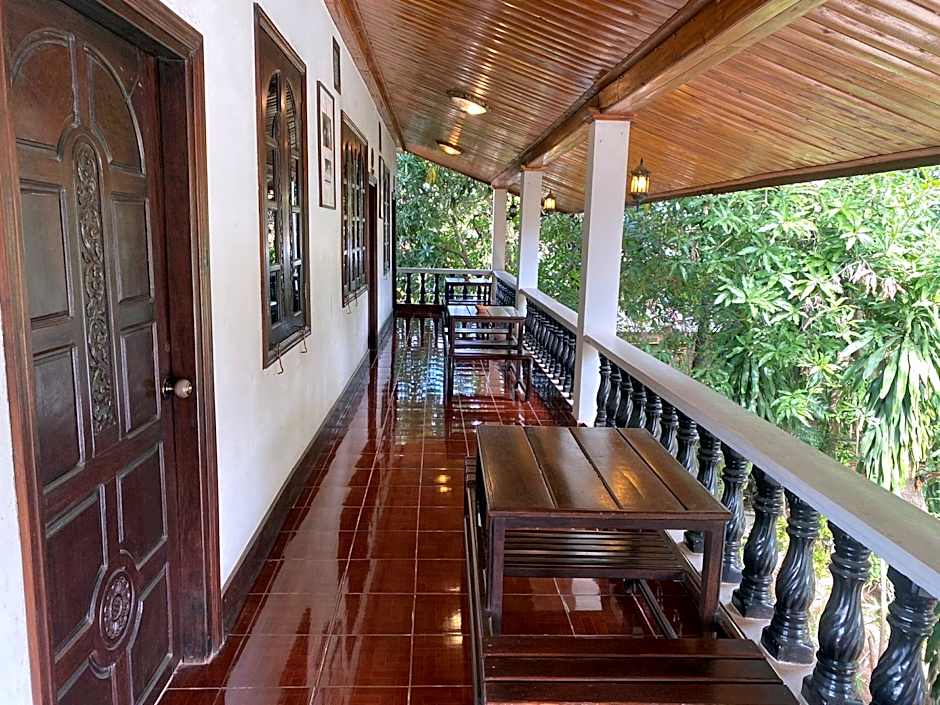 Vangsavath Hotel