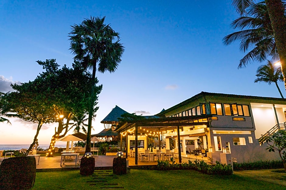 Legong Keraton Beach Hotel