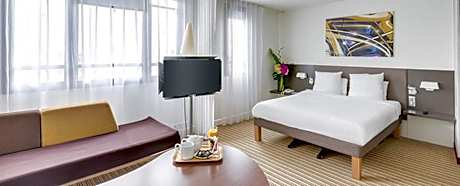 Superior Suite with 1 Double Bed and 2 Single Beds