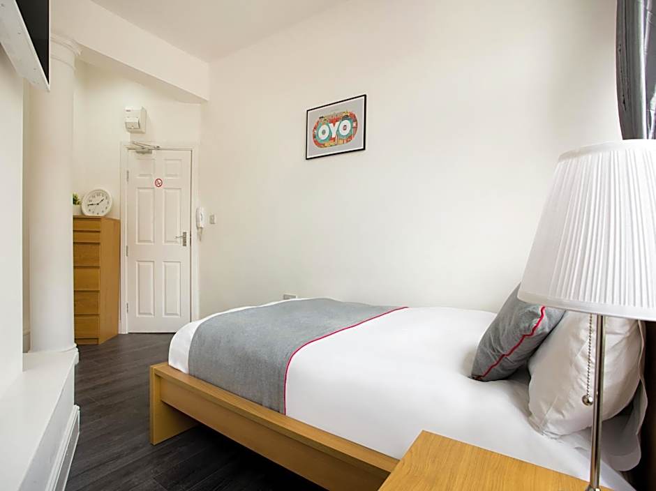 The Broadway Hotel - London Heathrow