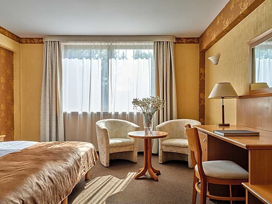 Photo 1 of 5 of Economy 1 Double Bed or 2 Beds