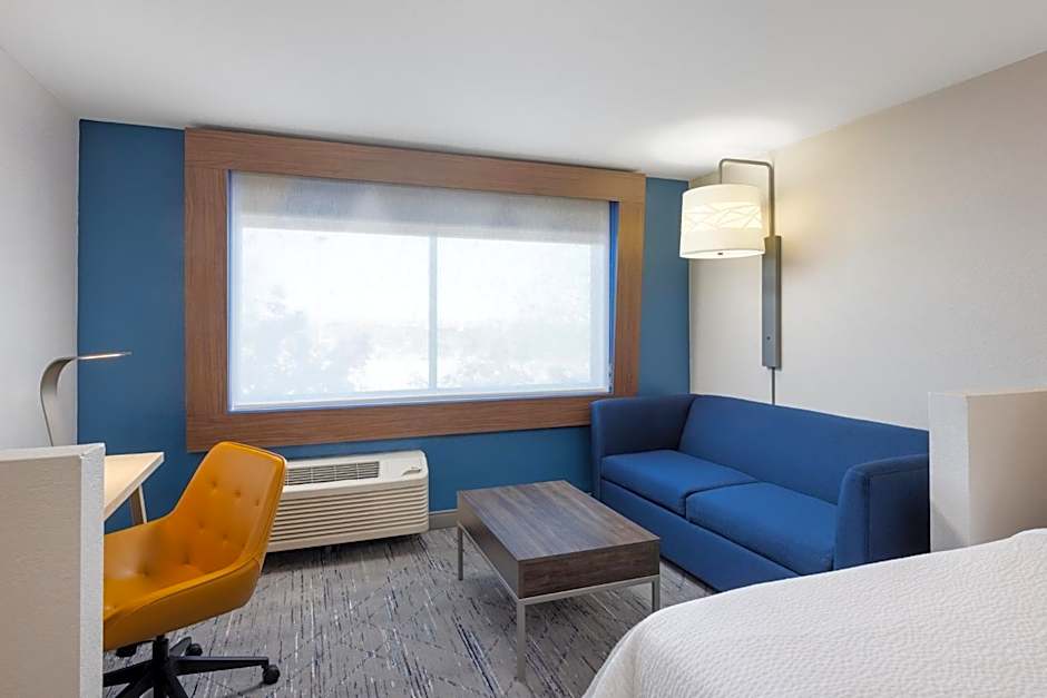 Holiday Inn Express & Suites Phoenix West - Buckeye By IHG