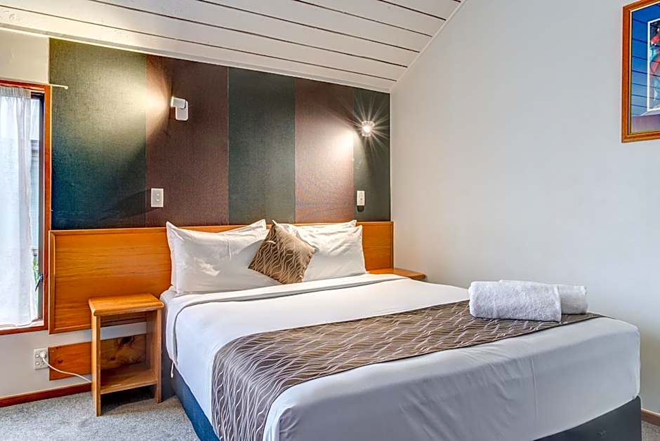 The Lofts Apartments