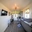 Hot Tub Haven Farr North 2 On The NC500 With Stunning Sea Views!